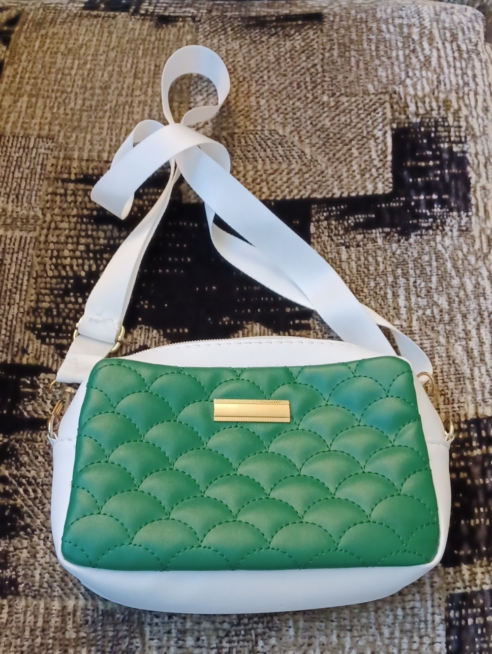 4/$40 Green Quilted-Look Crossbody Bag with White Strap